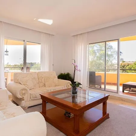 Beautiful Ap. Elviria/3bdrs Apartamento Marbella