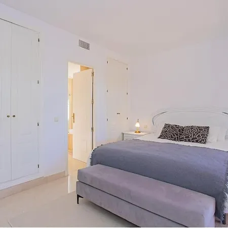 Beautiful Ap. Elviria/3bdrs Apartamento *